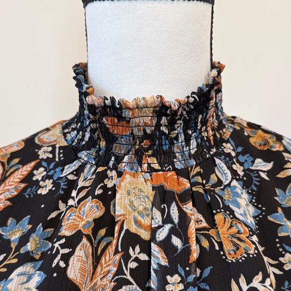 Express Long Sheer Sleeve Ruffled Floral Dress Size Medium - Picture 5 of 14